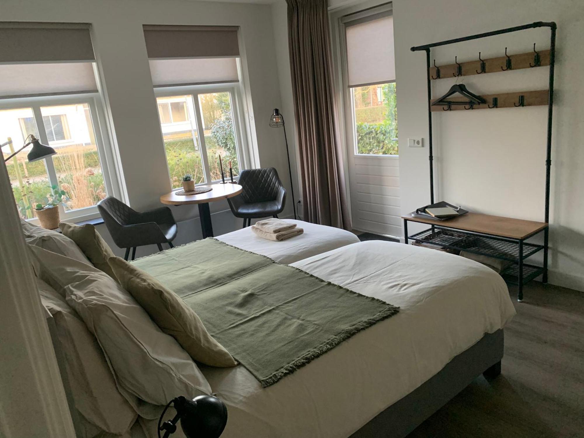 De Logeerkamer Gapinge Bagian luar foto
